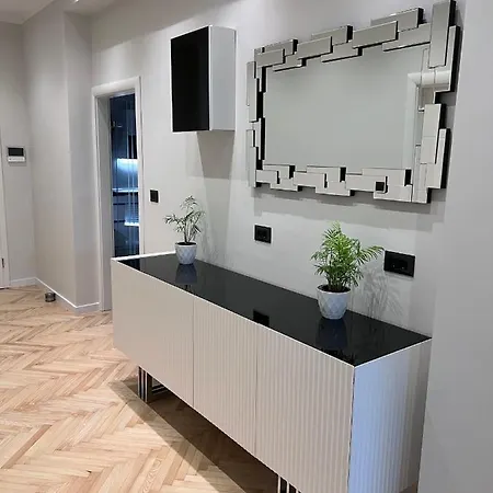 Two Palms Apartament